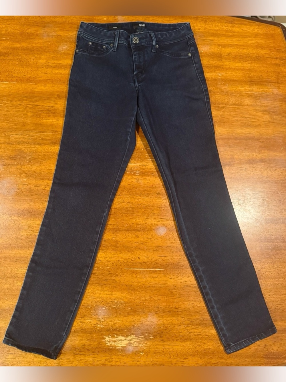 a.n.a A New Approach Women’s Dark Navy Slim Straight Jeans Size 8